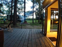 camp 9 camping pole namiotowe tarnowskie gory jezioro kamper