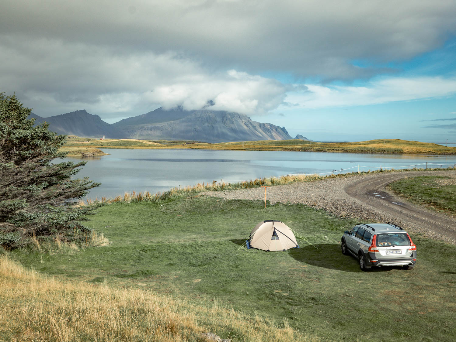 Islandia, Islandia z namiotem